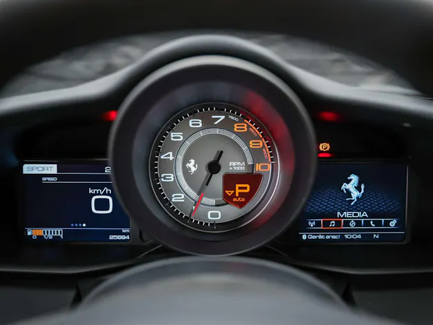 Ferrari 488 GTB 3.9 V8 *Daytona Racing-Sitze*Liftsystem*