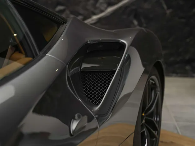 Ferrari 488 GTB 3.9 V8 *Daytona Racing-Sitze*Liftsystem*