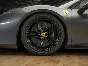 Ferrari 488 GTB 3.9 V8 *Daytona Racing-Sitze*Liftsystem*