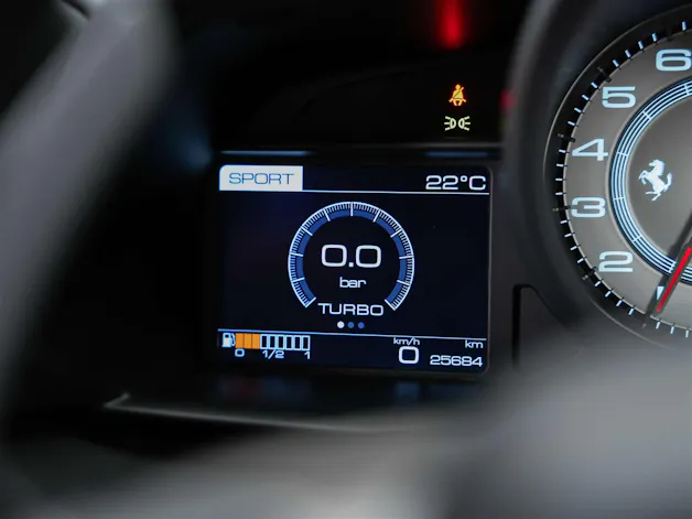 Ferrari 488 GTB 3.9 V8 *Daytona Racing-Sitze*Liftsystem*