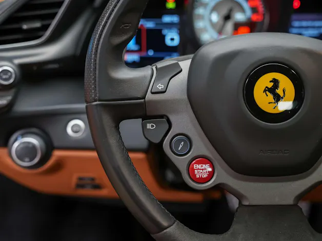 Ferrari 488 GTB 3.9 V8 *Daytona Racing-Sitze*Liftsystem*