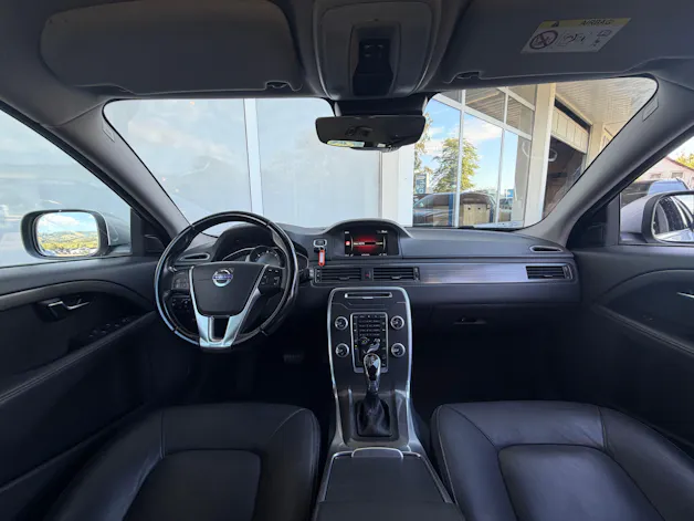 Volvo XC70 D5 AWD Momentum Geartronic