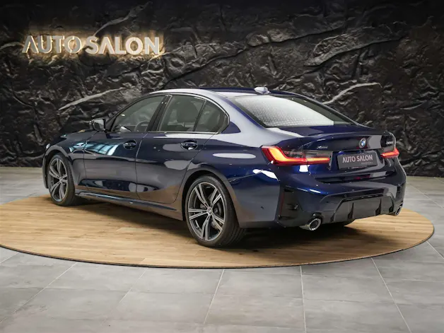 BMW 330i xDrive Steptronic M Sport *Leder*El. Sitze*Head-Up*360° Kamera*