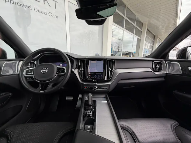 Volvo XC60 T6 eAWD R-Design Geartronic