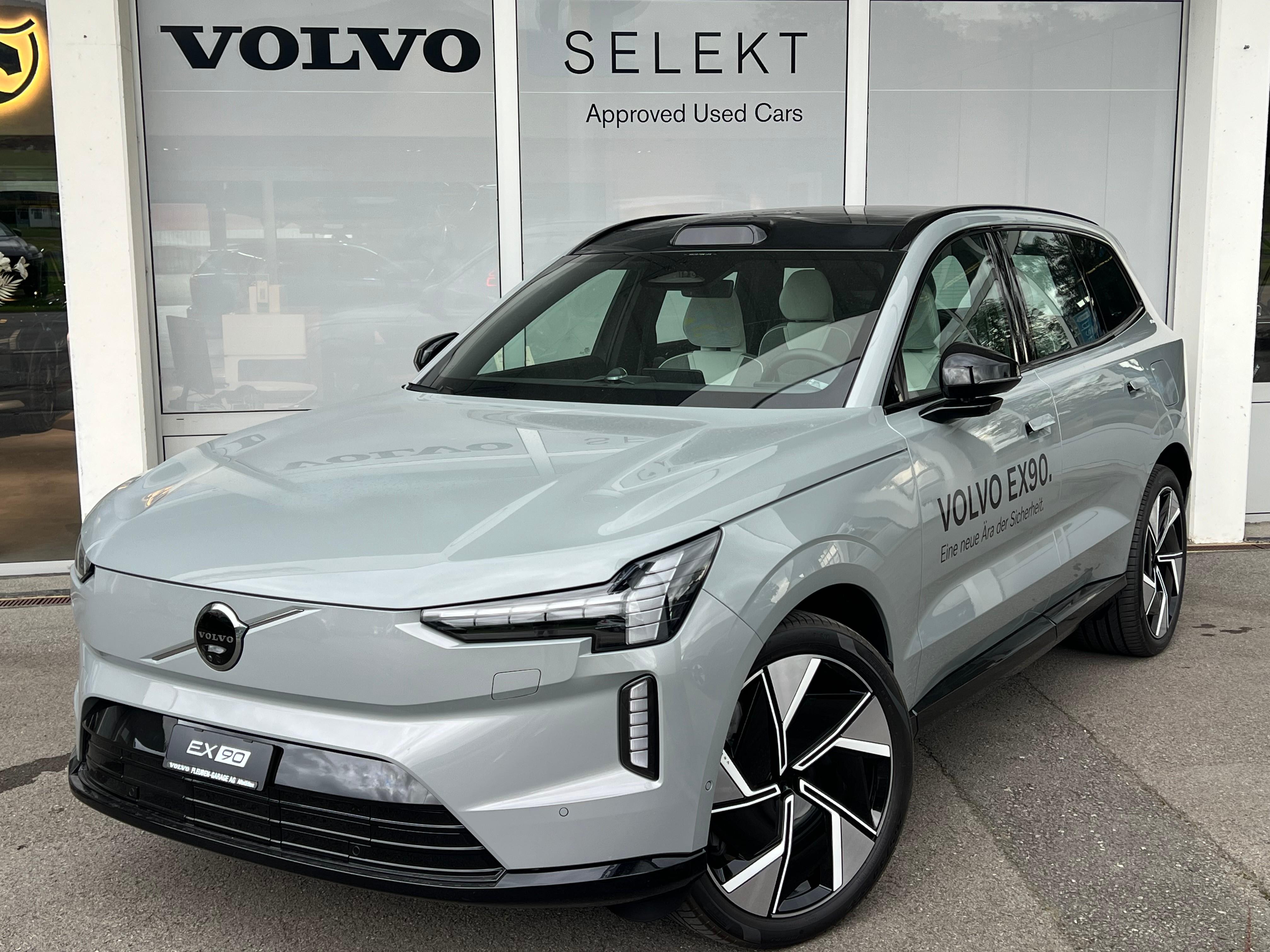 VOLVO EX90 Twin Performance 111 kWh Ultra AWD Vorführmodell CHF 89