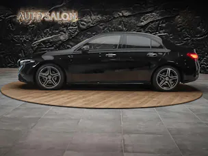 Mercedes-Benz A 200 AMG Line 7G-DCT *Limousine*Facelift*Kamera*