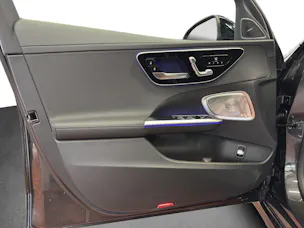 Mercedes-Benz C 220 d T 4 M Swiss Star