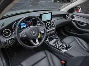 Mercedes-Benz C 400 Avantgarde 4Matic 7G-Tronic *El. Sitze mit Memory*Sitzheizung*Panorama*