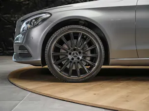 Mercedes-Benz C 400 Avantgarde 4Matic 7G-Tronic *El. Sitze mit Memory*Sitzheizung*Panorama*