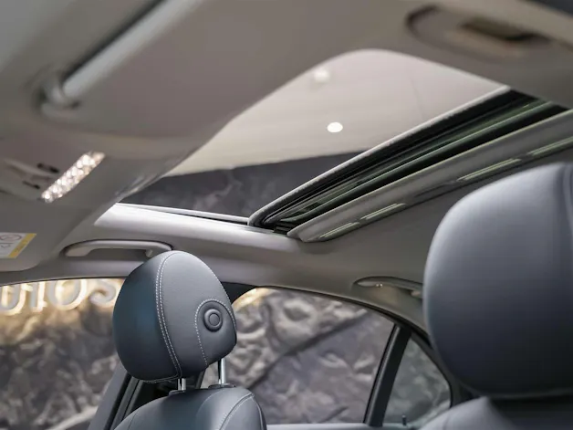 Mercedes-Benz C 400 Avantgarde 4Matic 7G-Tronic *El. Sitze mit Memory*Sitzheizung*Panorama*