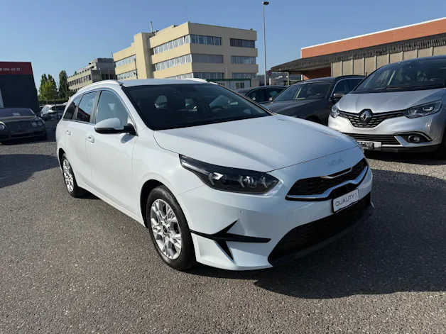 Kia Ceed SW 1.5 T-GDi MHEV Power