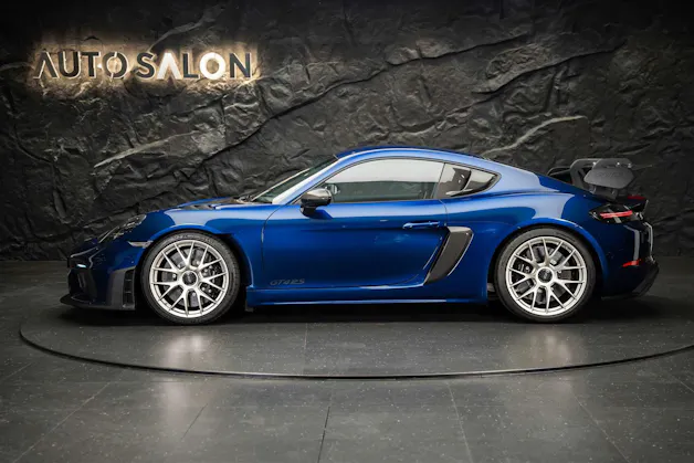 Porsche 718 Cayman GT4 RS PDK *Weissach* CH-Auto*