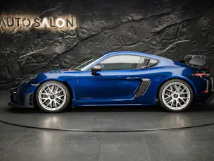 Porsche 718 Cayman GT4 RS PDK *Weissach* CH-Auto*