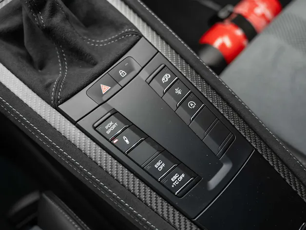 Porsche 718 Cayman GT4 RS PDK *Weissach* CH-Auto*