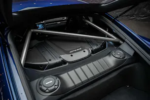 Porsche 718 Cayman GT4 RS PDK *Weissach* CH-Auto*