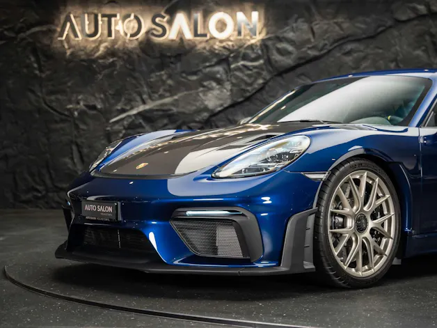 Porsche 718 Cayman GT4 RS PDK *Weissach* CH-Auto*