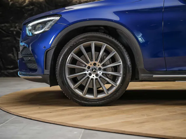 Mercedes-Benz GLC 200 AMG Line 4Matic 9G-Tronic *CH Auto*Facelift*EL. Sitze mit Memory*Panorama*