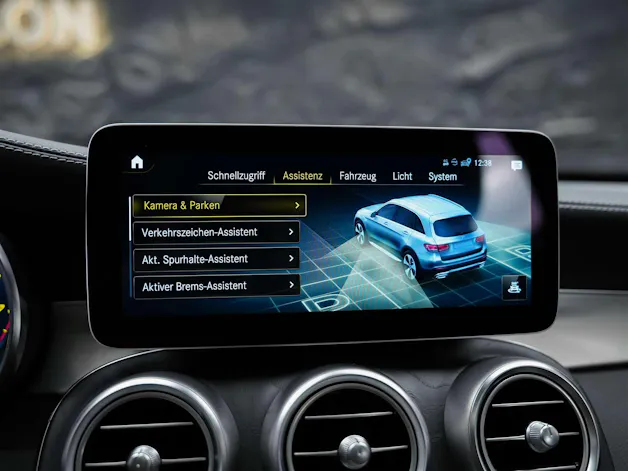 Mercedes-Benz GLC 200 AMG Line 4Matic 9G-Tronic *CH Auto*Facelift*EL. Sitze mit Memory*Panorama*