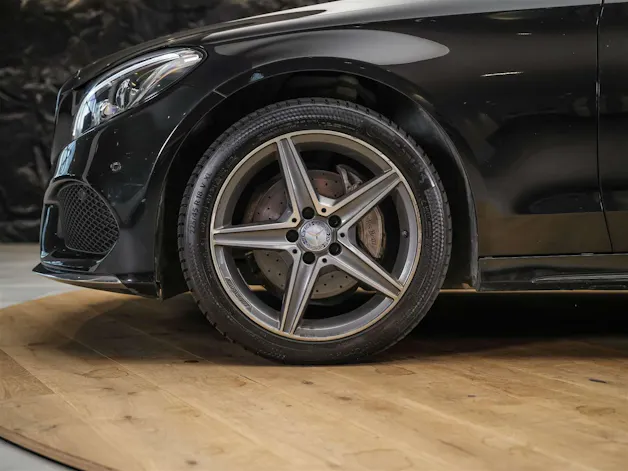 Mercedes-Benz C 220 d AMG Line 7G-Tronic *CH Auto*Burmester Soundsystem*