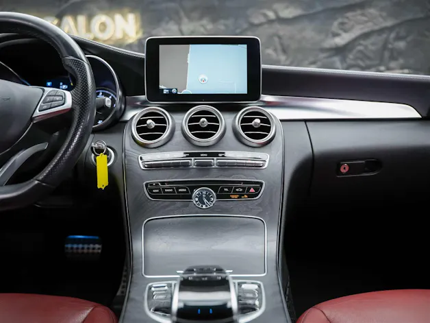 Mercedes-Benz C 220 d AMG Line 7G-Tronic *CH Auto*Burmester Soundsystem*