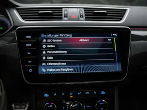 Škoda Superb Combi 2.0 TSI SportLine+ DSG 4x4 *CH-Auto*Panorama*ACC*