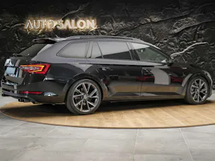 Škoda Superb Combi 2.0 TSI SportLine+ DSG 4x4 *CH-Auto*Panorama*ACC*