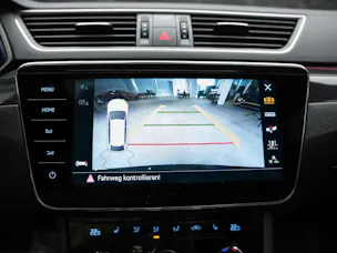 Škoda Superb Combi 2.0 TSI SportLine+ DSG 4x4 *CH-Auto*Panorama*ACC*
