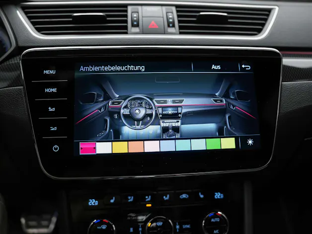 Škoda Superb Combi 2.0 TSI SportLine+ DSG 4x4 *CH-Auto*Panorama*ACC*