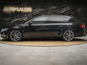 Škoda Superb Combi 2.0 TSI SportLine+ DSG 4x4 *CH-Auto*Panorama*ACC*
