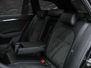 Škoda Superb Combi 2.0 TSI SportLine+ DSG 4x4 *CH-Auto*Panorama*ACC*