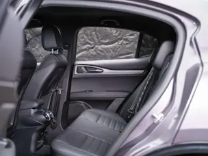 Alfa Romeo Stelvio 2.2 D Q4 210 Veloce *Abstandsregler*El. Sitze mit Memory*Sitzheizung*
