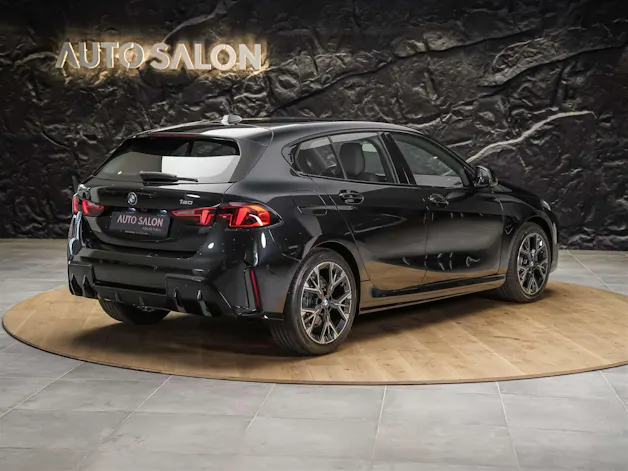 BMW 120 M Sport Steptronic *NEUES MODELL*Abstandsregler*Sitzheizung*