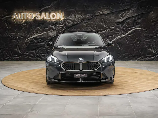 BMW 120 M Sport Steptronic *NEUES MODELL*Abstandsregler*Sitzheizung*