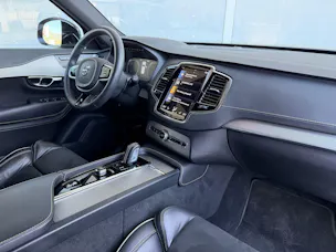 Volvo XC90 B5 Diesel Mild Hybrid AWD R-Design Geartronic