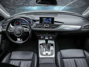Audi A6 Avant 2.0 TDI S-tronic *Leder Milano*4 Zonen Klimaautomatik*MMI Navigationssystem*