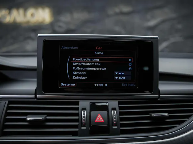 Audi A6 Avant 2.0 TDI S-tronic *Leder Milano*4 Zonen Klimaautomatik*MMI Navigationssystem*