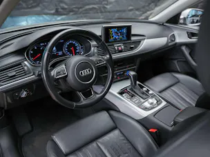 Audi A6 Avant 2.0 TDI S-tronic *Leder Milano*4 Zonen Klimaautomatik*MMI Navigationssystem*