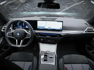 BMW 330i Touring xDrive Steptronic M Sport *Werksgarantie*Abstandsregler*Rückfahrkamera*