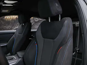 BMW 330i Touring xDrive Steptronic M Sport *Werksgarantie*Abstandsregler*Rückfahrkamera*