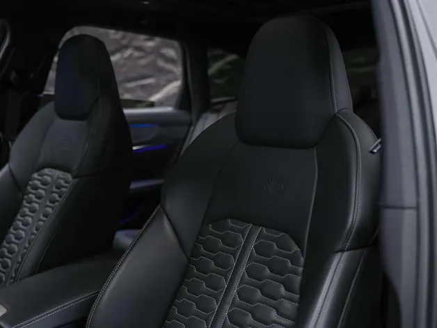 Audi RS6 Avant 4.0 TFSI V8 quattro *CH-Auto*Panorama*Sitzlüftung*Head-Up*