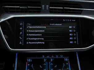 Audi RS6 Avant 4.0 TFSI V8 quattro *CH-Auto*Panorama*Sitzlüftung*Head-Up*
