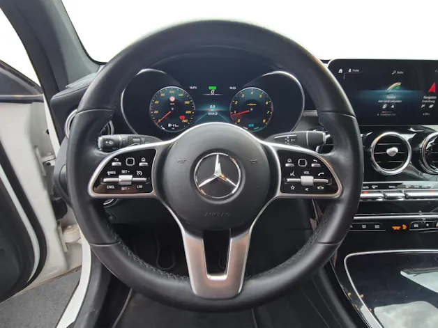 Mercedes-Benz GLC 200 4M Night Star