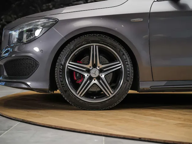 Mercedes-Benz CLA 250 Sport 7G-DCT 4Matic *CH Auto*Sitzheizung*Rückfahrkamera*