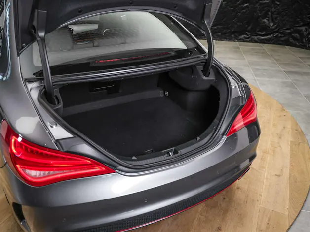 Mercedes-Benz CLA 250 Sport 7G-DCT 4Matic *CH Auto*Sitzheizung*Rückfahrkamera*