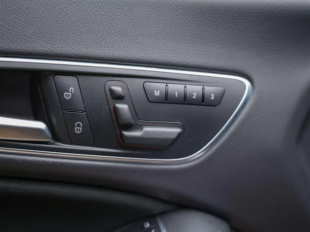 Mercedes-Benz CLA 250 Sport 7G-DCT 4Matic *CH Auto*Sitzheizung*Rückfahrkamera*