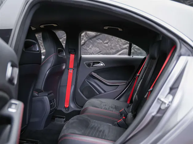 Mercedes-Benz CLA 250 Sport 7G-DCT 4Matic *CH Auto*Sitzheizung*Rückfahrkamera*