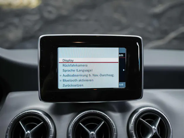Mercedes-Benz CLA 250 Sport 7G-DCT 4Matic *CH Auto*Sitzheizung*Rückfahrkamera*