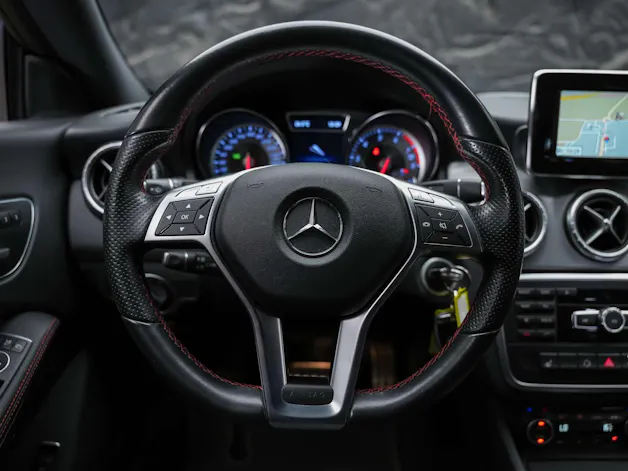 Mercedes-Benz CLA 250 Sport 7G-DCT 4Matic *CH Auto*Sitzheizung*Rückfahrkamera*