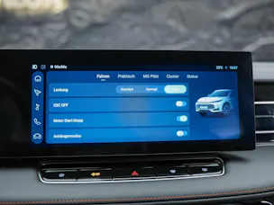 MG HS 1.5 T Comfort Automat *Werksgarantie*Rückfahrkamera*Abstandsregler*