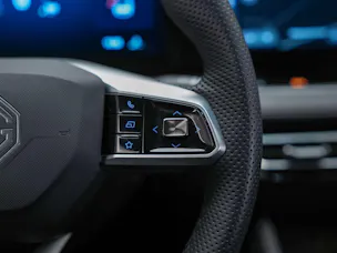 MG HS 1.5 T Comfort Automat *Werksgarantie*Rückfahrkamera*Abstandsregler*